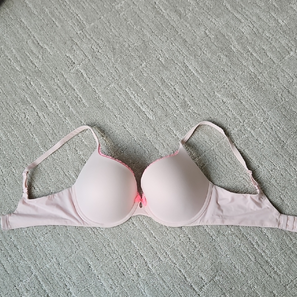 Victoria's Secret Pink T-Shirt Bra Intimates